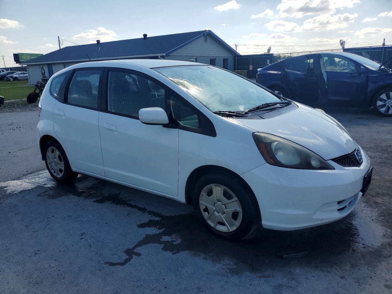 2013 Honda Fit - Фото 4