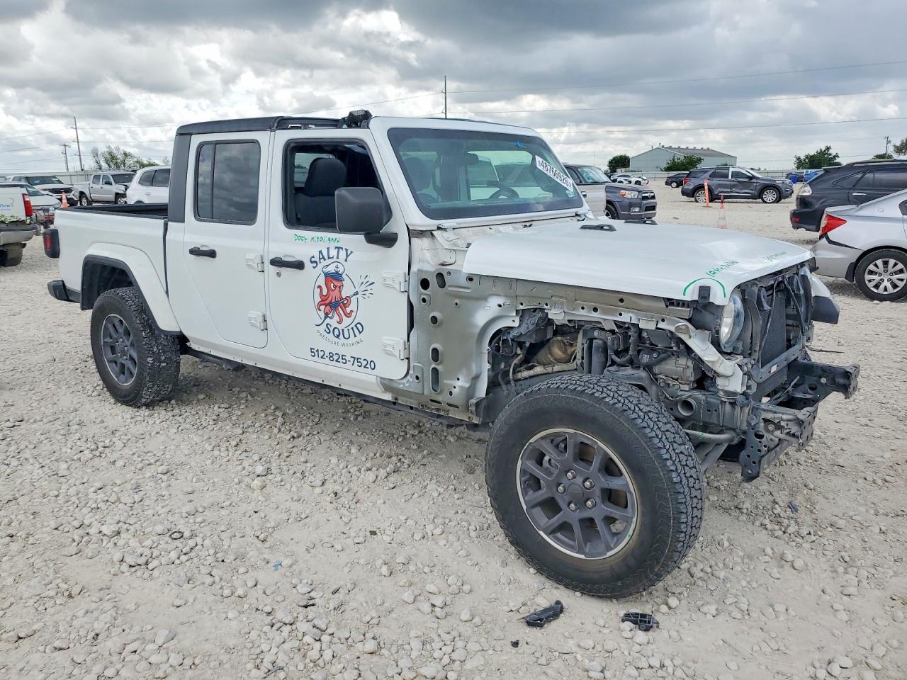 2020 Jeep Gladiator Sport - Image 4