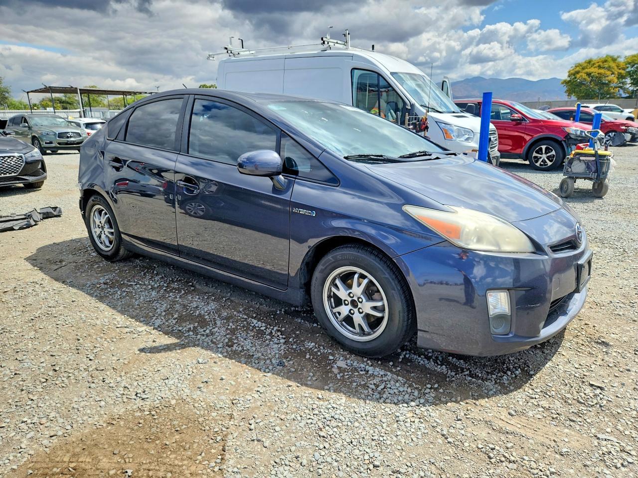2010 Toyota Prius Iii - Image 4
