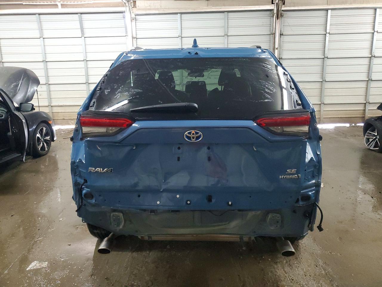 2023 Toyota Rav4 Hybrid Se - Image 6