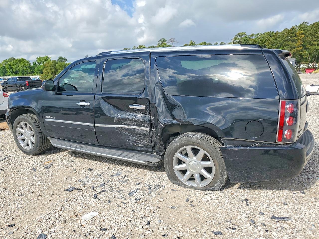 2012 GMC Yukon Xl Denali - Фото 2