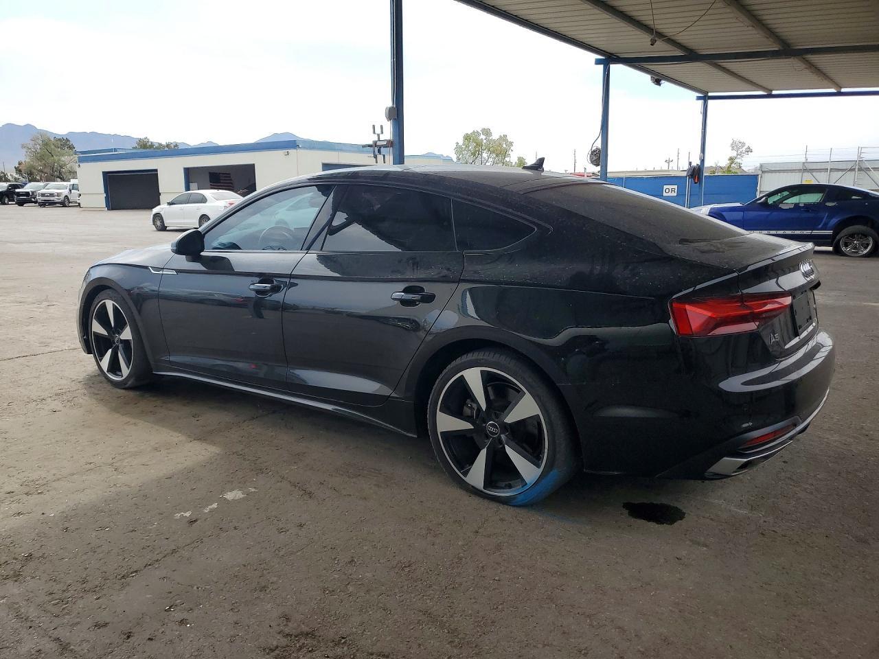 2020 Audi A5 Premium Plus - Фото 2