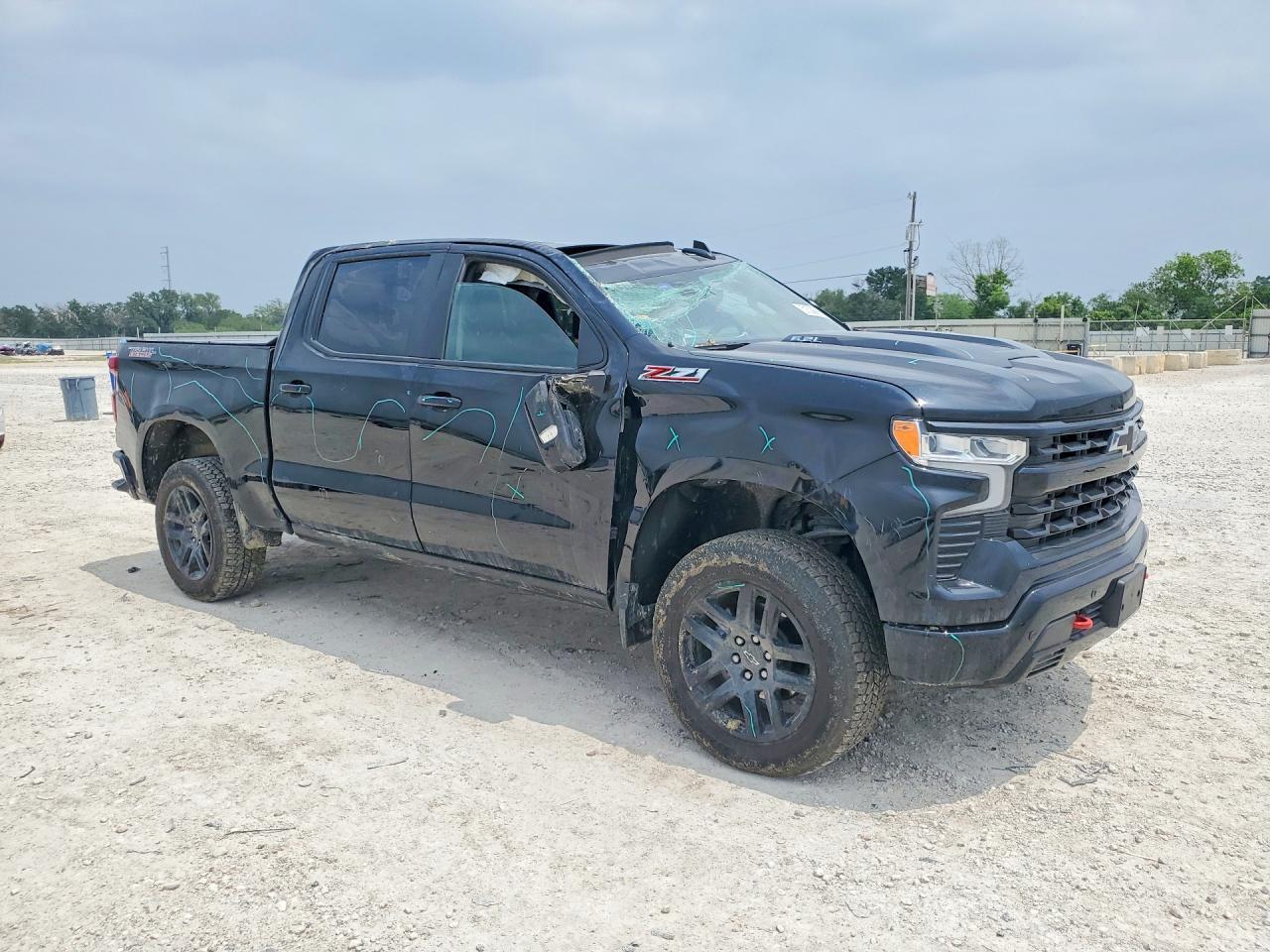 2026 Chevrolet Silverado - Image 4