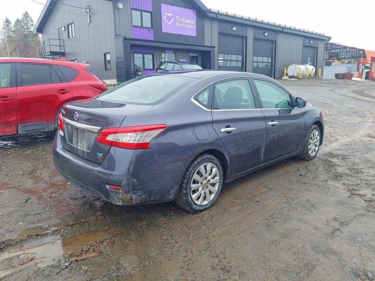 2014 Nissan Sentra S - Image 3