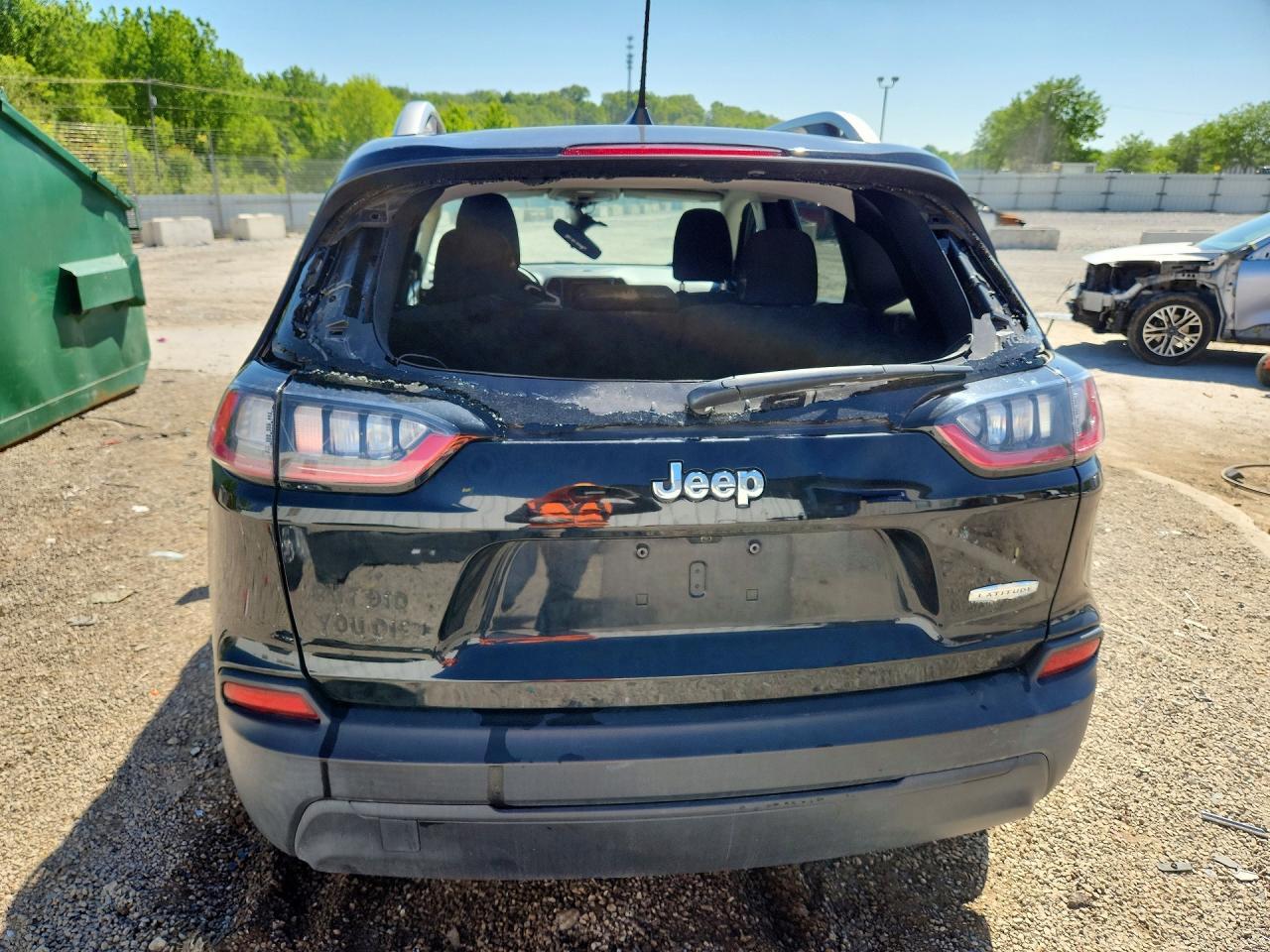 2021 Jeep Cherokee Latitude - Фото 6