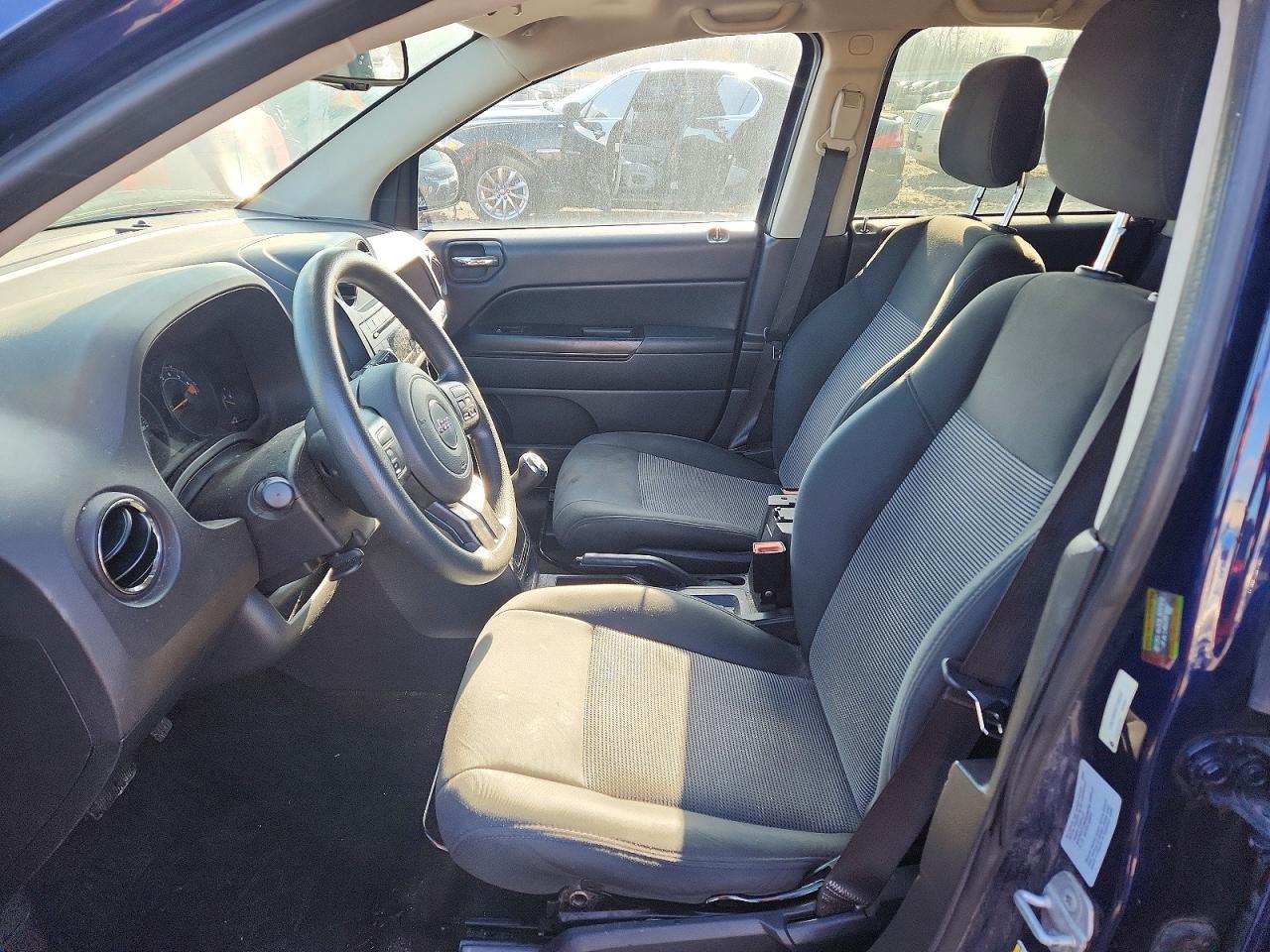2016 Jeep Compass Sport - Фото 7