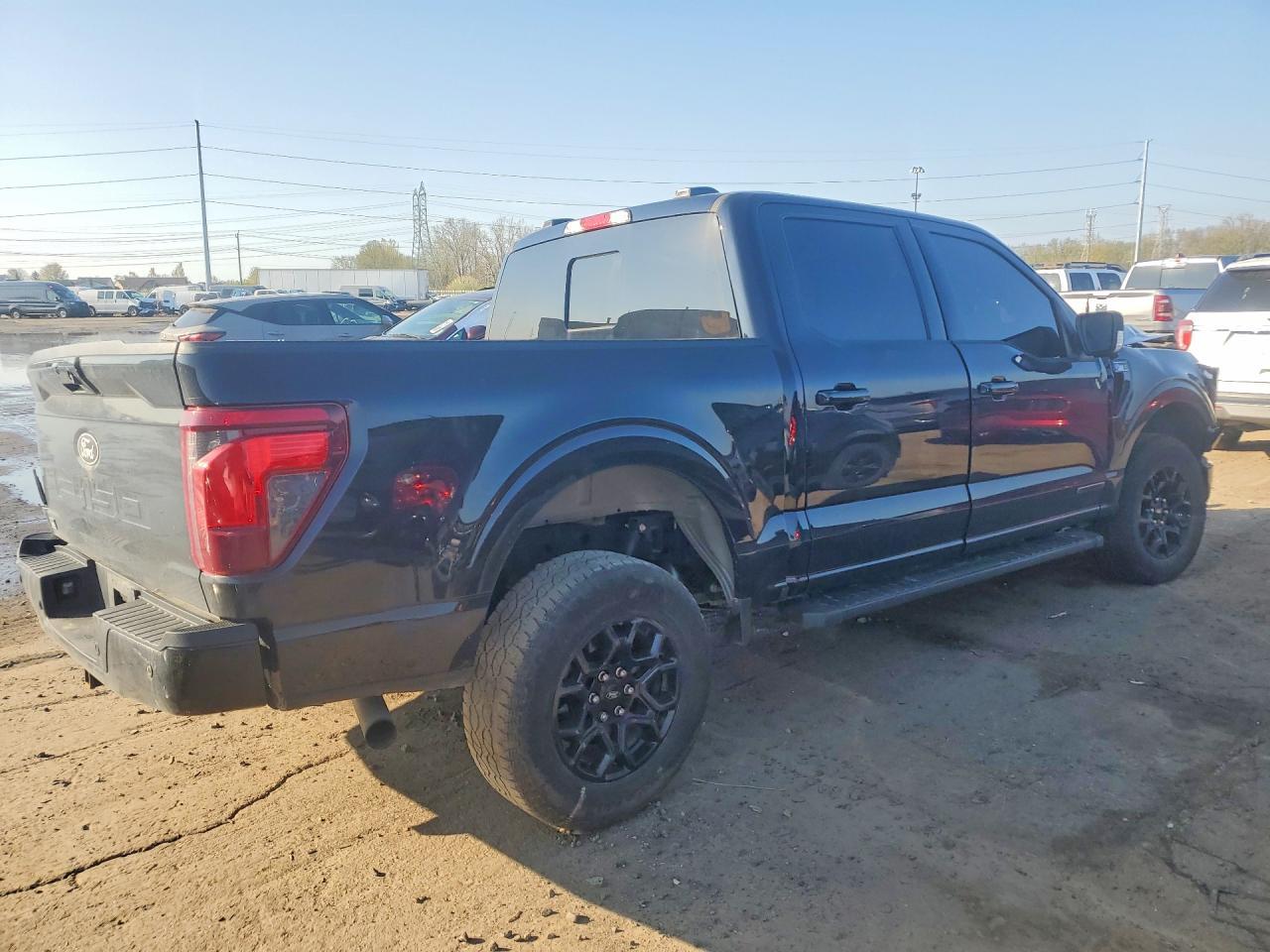 2024 Ford F150 Xlt - Фото 3