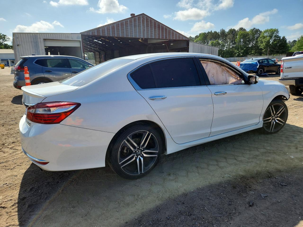 2017 Honda Accord Sport Special Edition - Фото 3