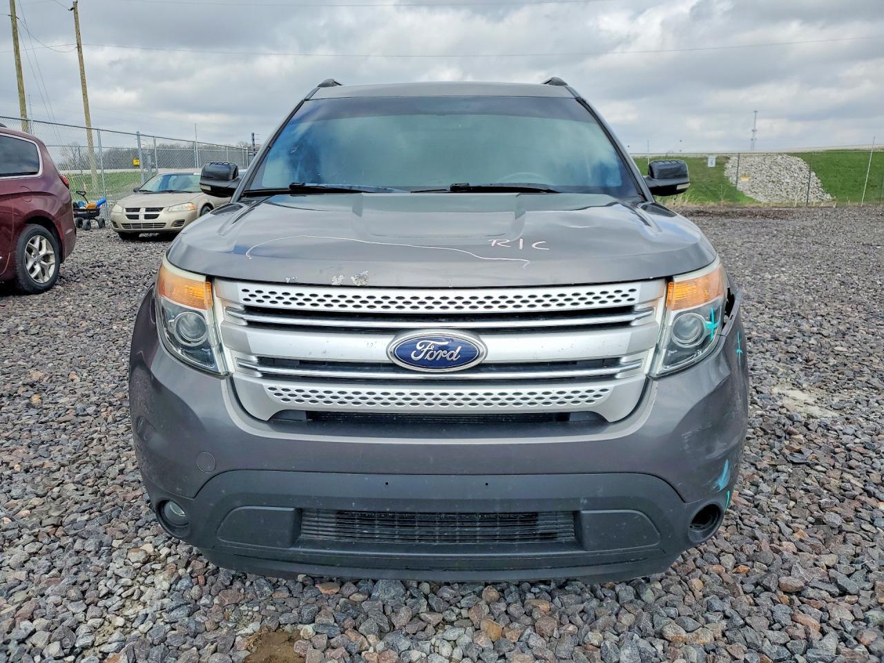 2013 Ford Explorer Xlt - Фото 5