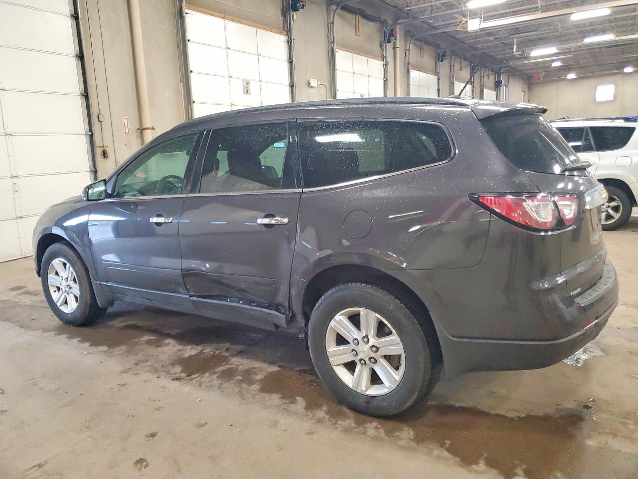 2014 Chevrolet Traverse Lt - Фото 2