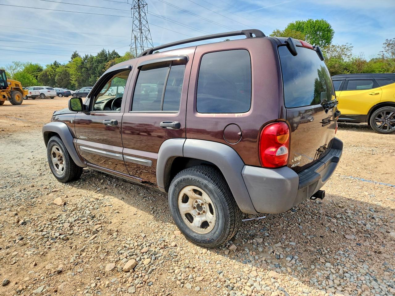 2004 Jeep Liberty Sport - Фото 2