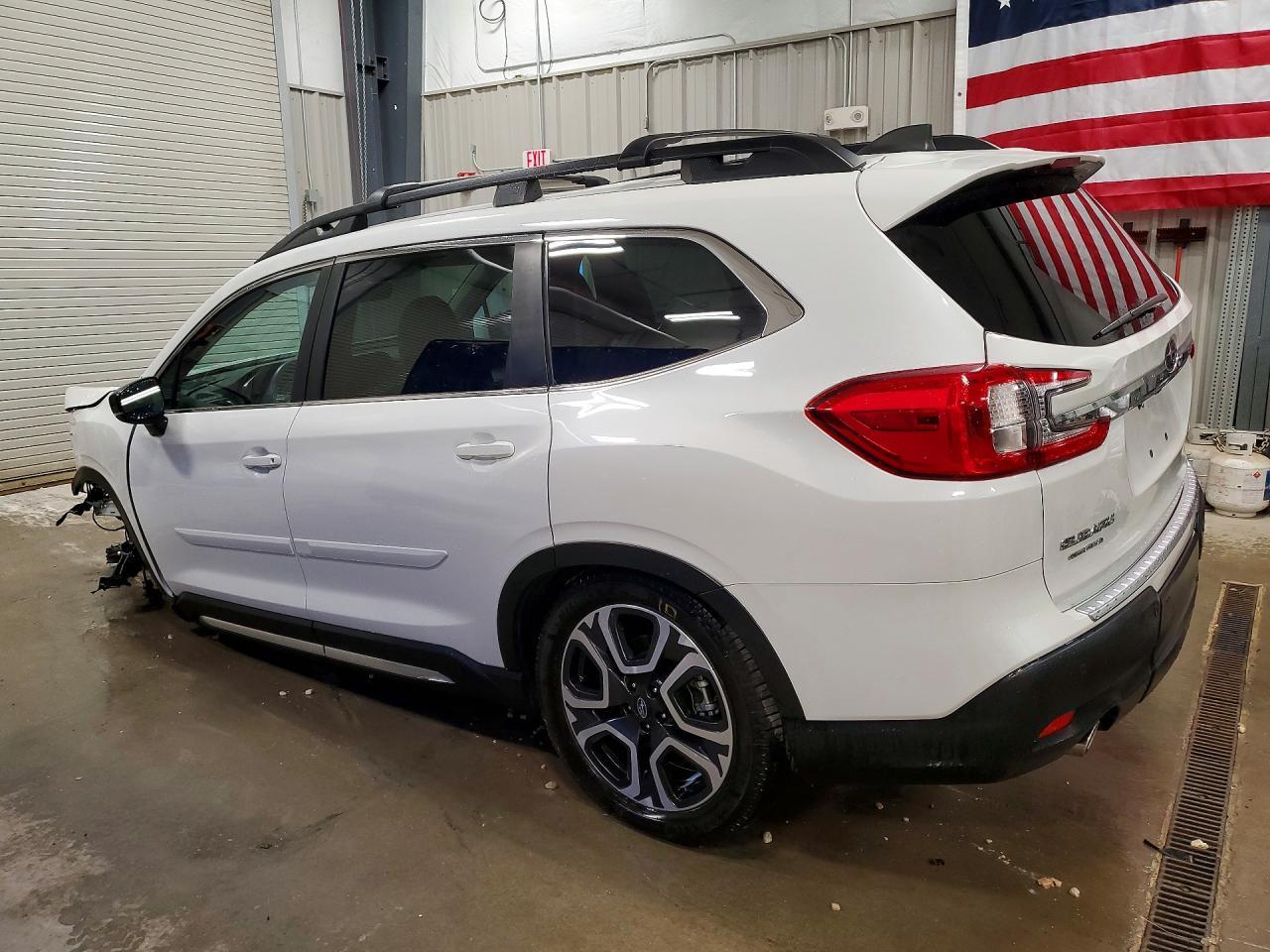 2024 Subaru Ascent Limited - Image 2