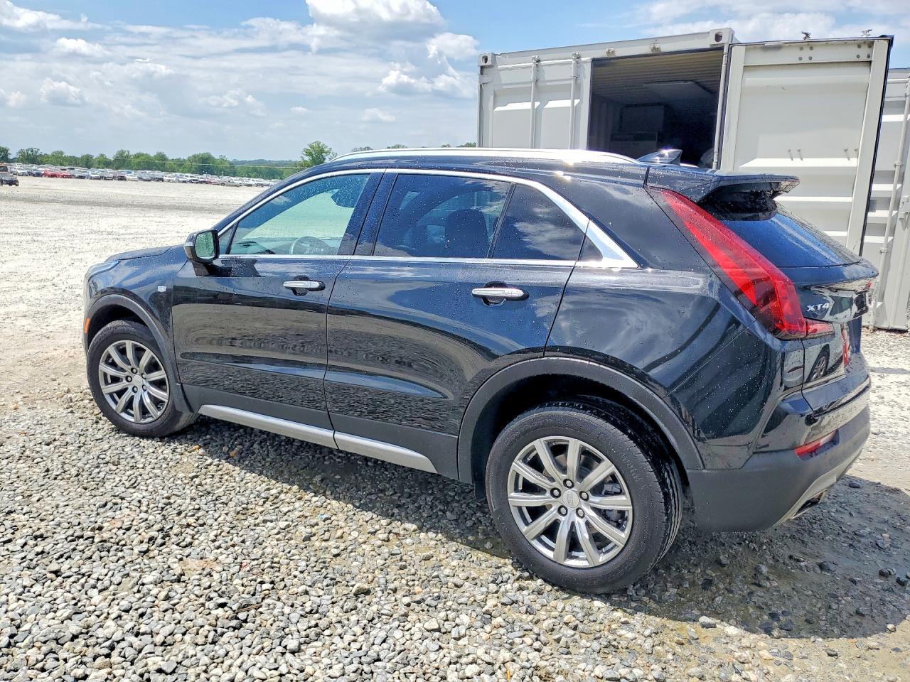 2023 Cadillac Xt4 Premium Luxury - Фото 2