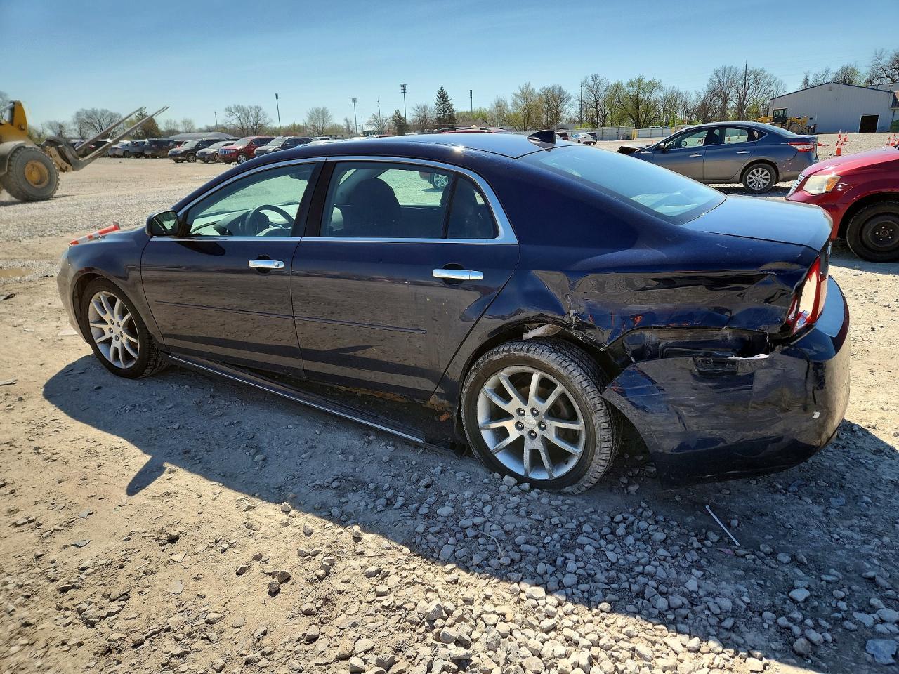 2012 Chevrolet Malibu 1Lt - Фото 2