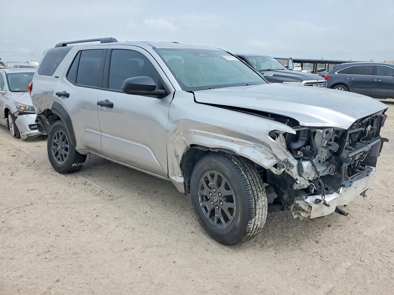 2025 Toyota 4Runner Sr5 - Image 4