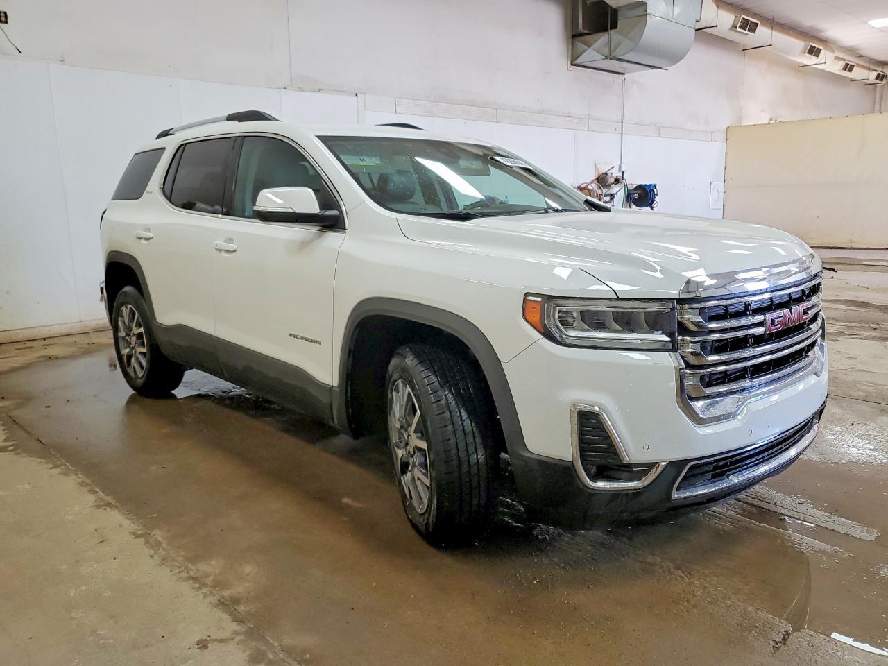 2023 GMC Acadia Slt - Image 4