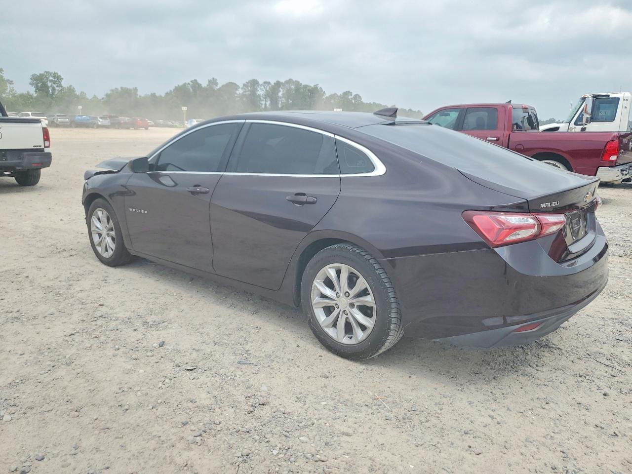 2020 Chevrolet Malibu Lt - Фото 2