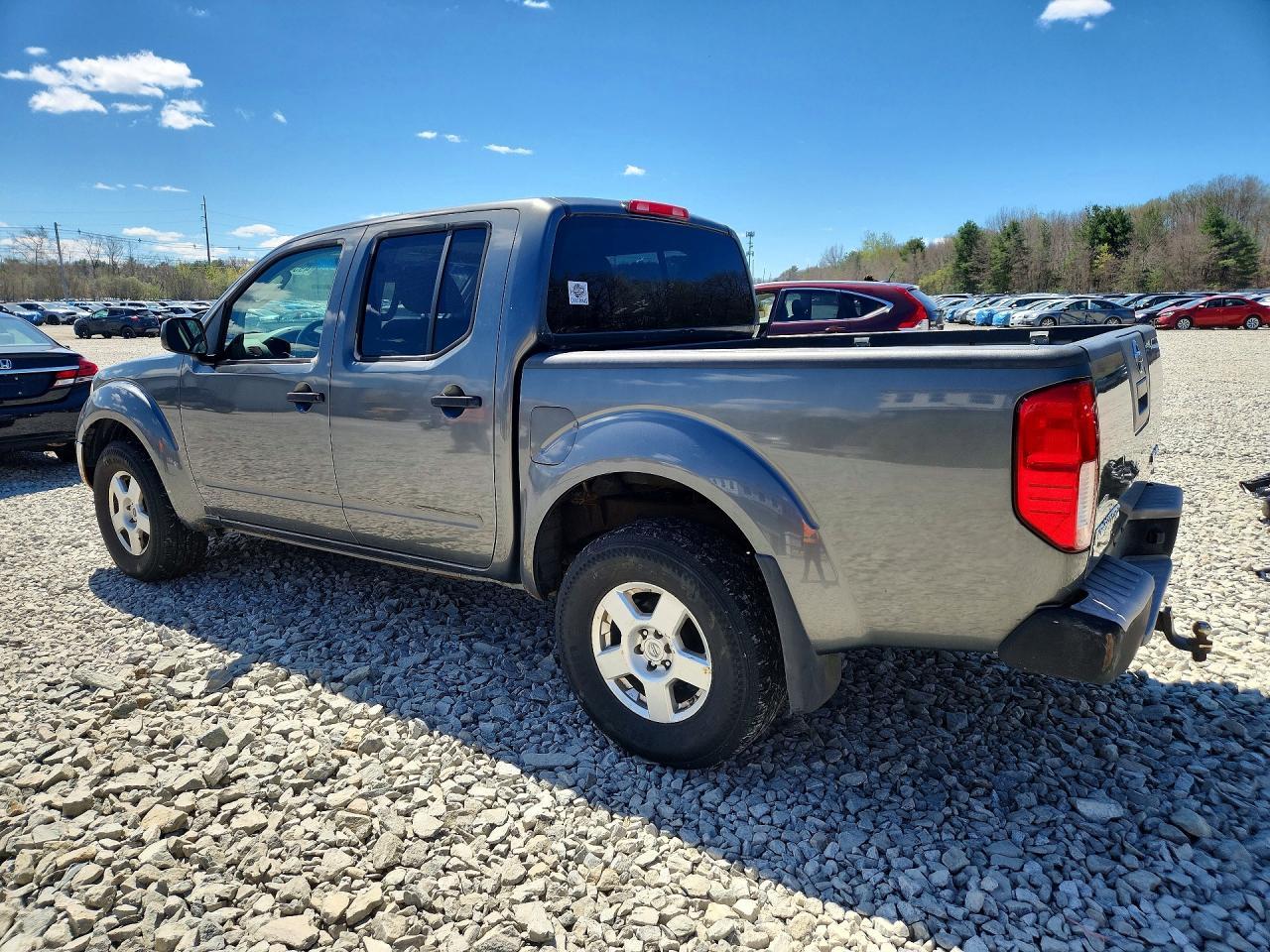2006 Nissan Frontier Se - Фото 2