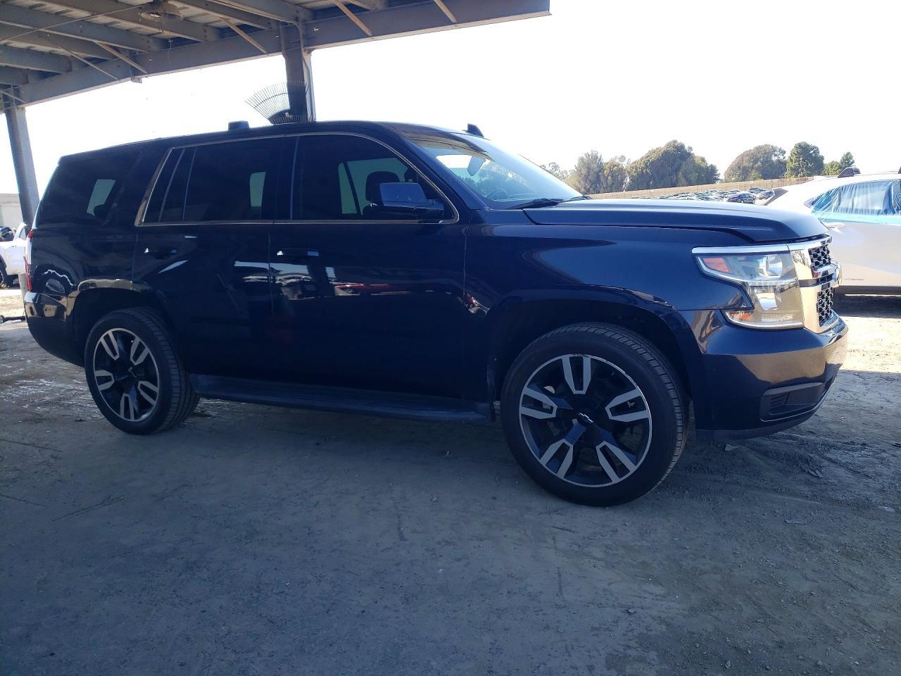 2017 Chevrolet Tahoe Police - Image 4