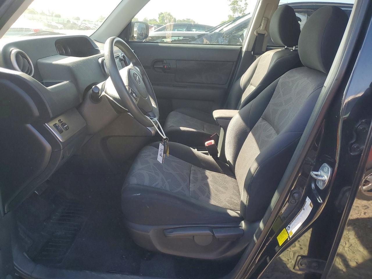 2013 Scion Xb Base - Image 7