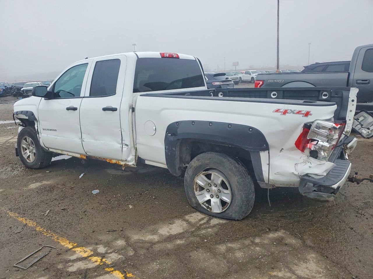2016 Chevrolet Silverado K1500 Custom - Image 2
