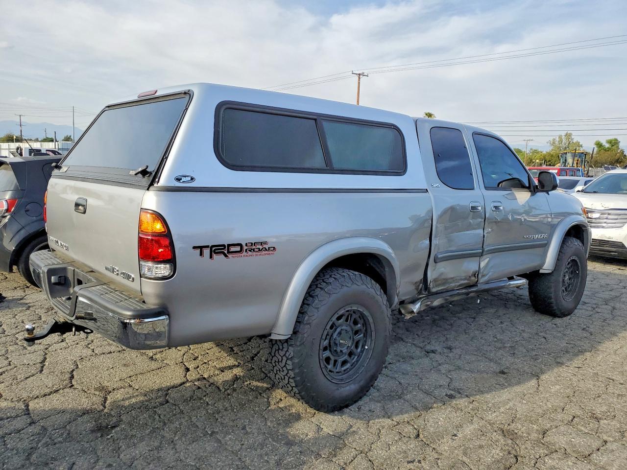 2004 Toyota Tundra Sr5 - Image 3