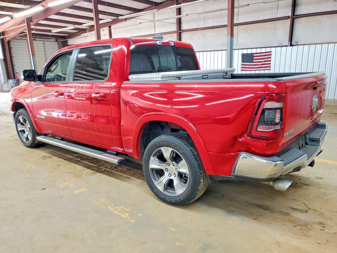 2021 Ram 1500 Laramie - Фото 2