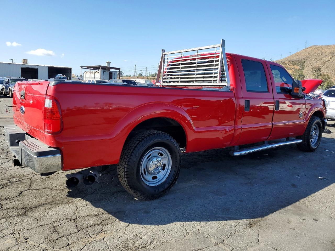 2013 Ford F250 Super Duty - Фото 3