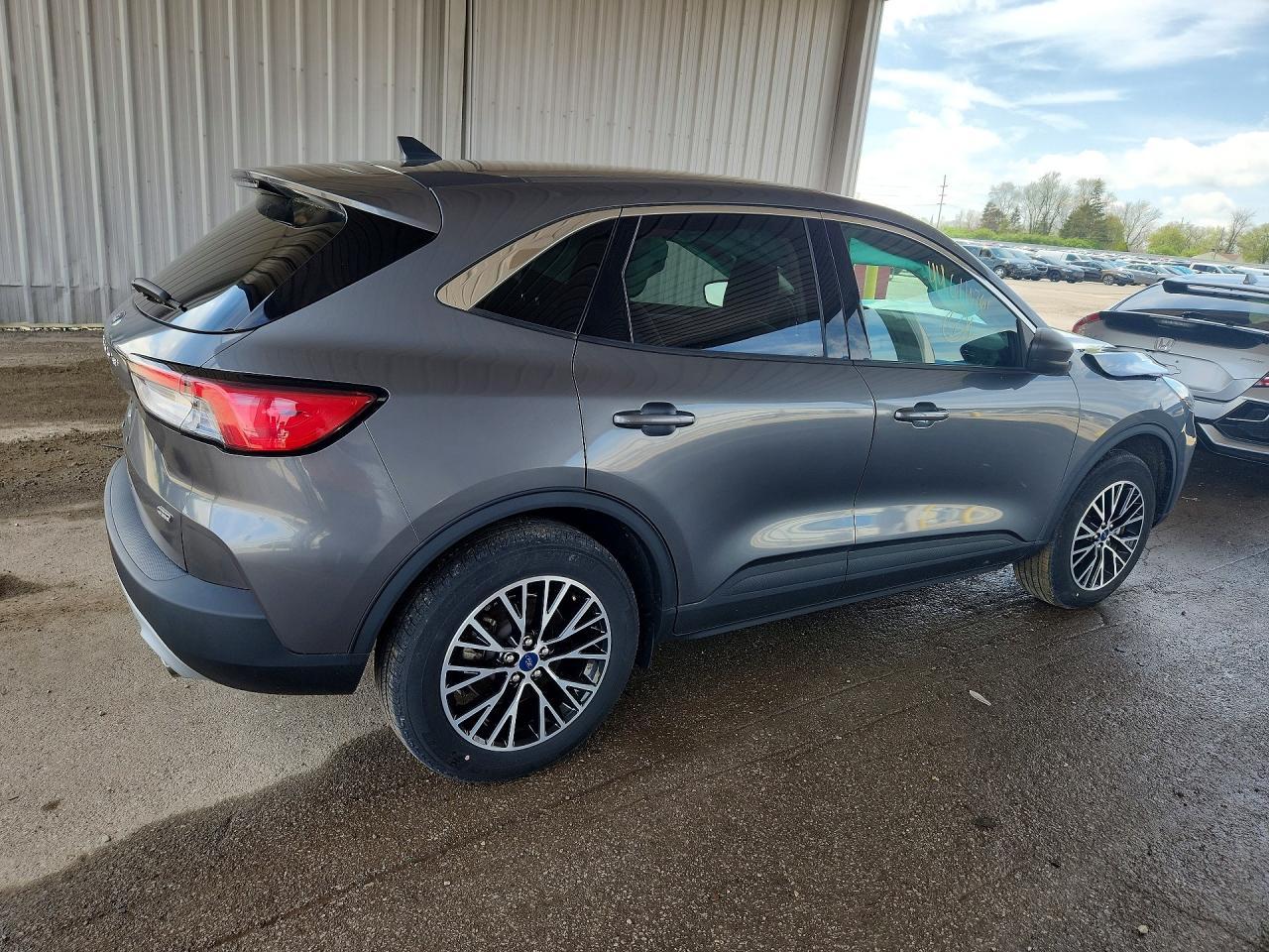 2022 Ford Escape Hev Plug-In Hybrid - Фото 3