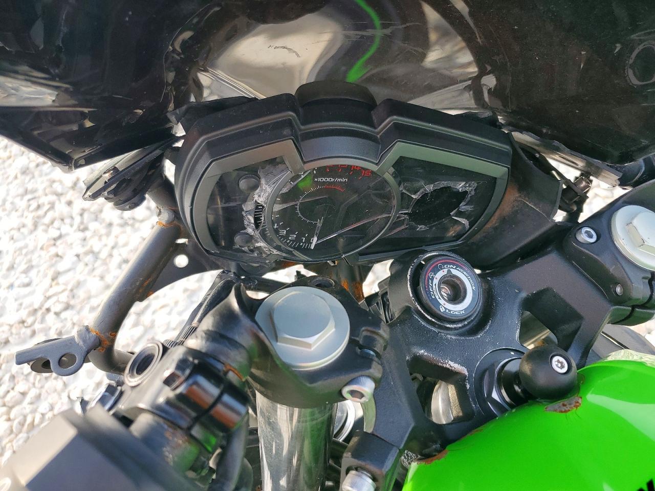 2020 Kawasaki Ex400 - Фото 7