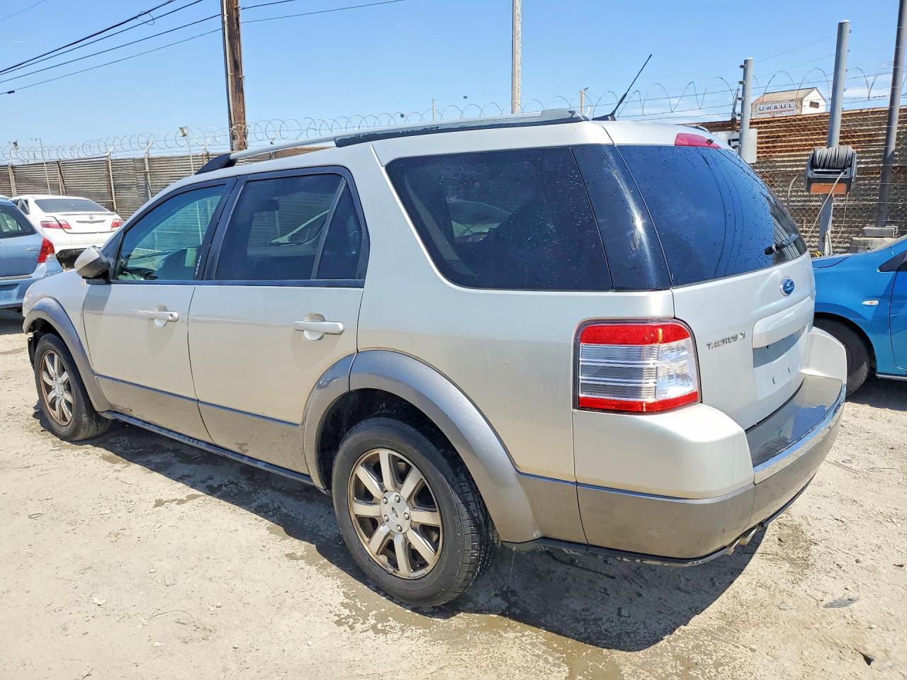 2009 Ford Taurus X Sel - Фото 2