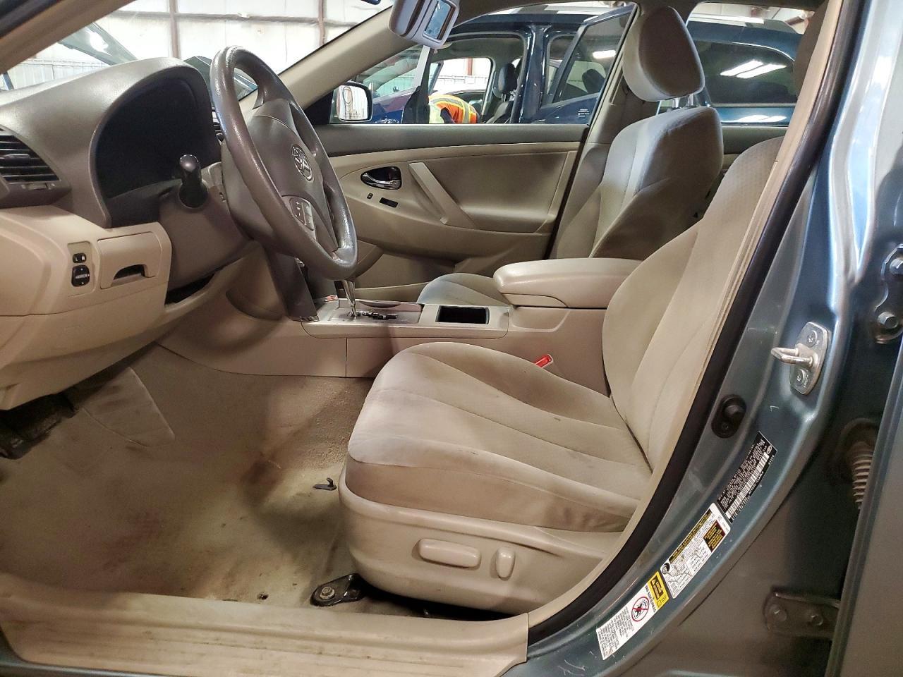 2009 Toyota Camry Le - Фото 7