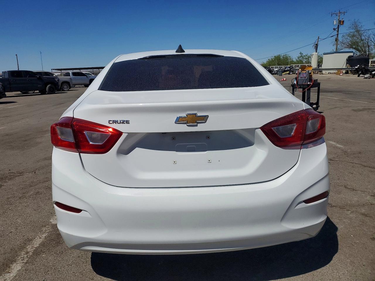 2019 Chevrolet Cruze Ls - Фото 6
