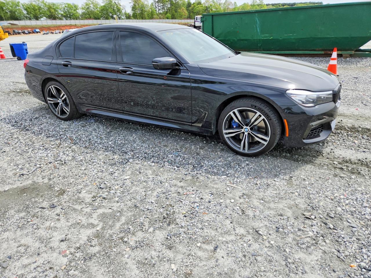 2019 BMW 740 I - Фото 4