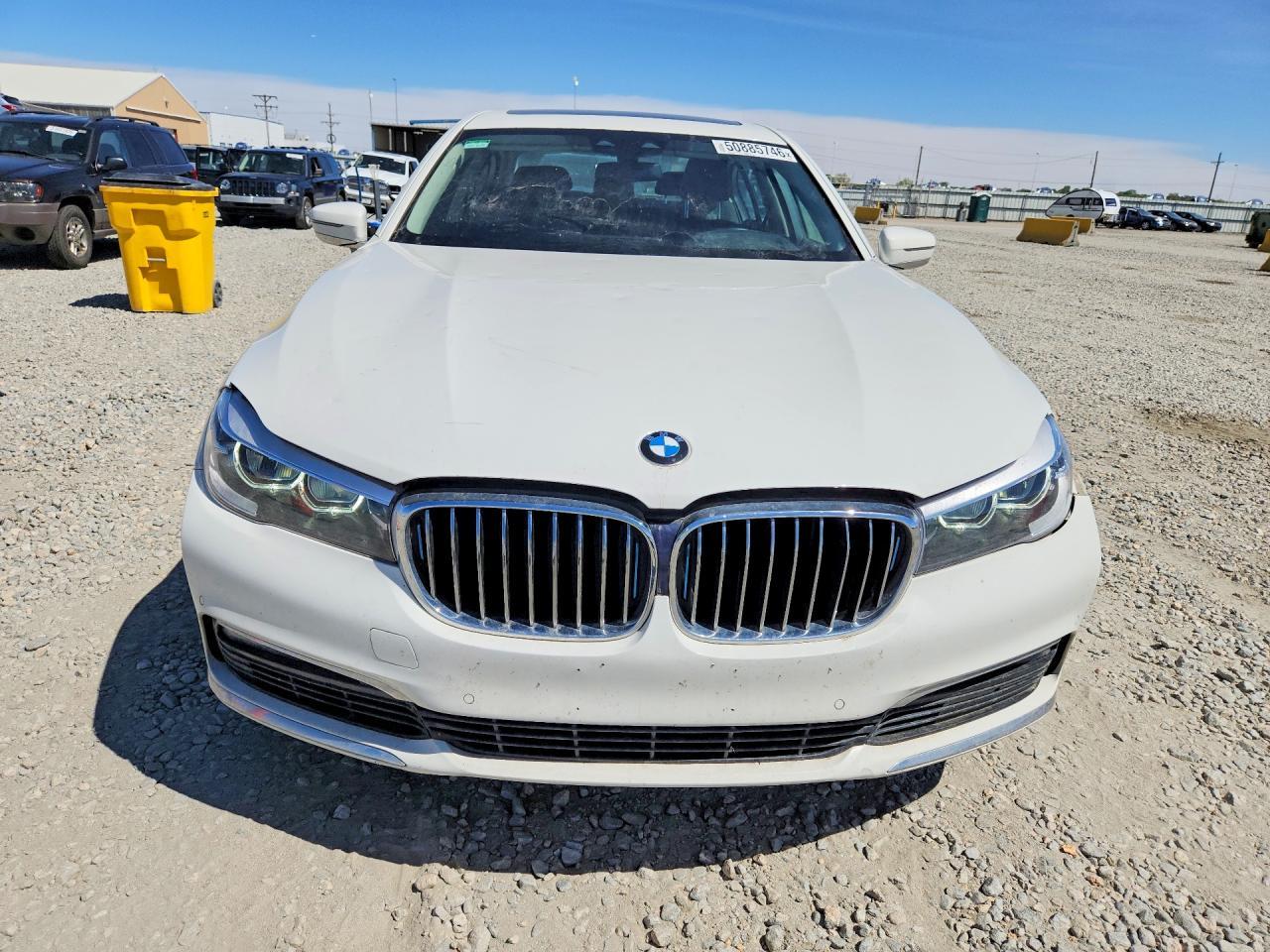 2018 BMW 740 Xe - Фото 5