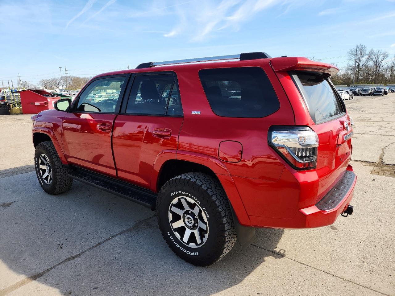 2024 Toyota 4Runner Sr5 - Фото 2