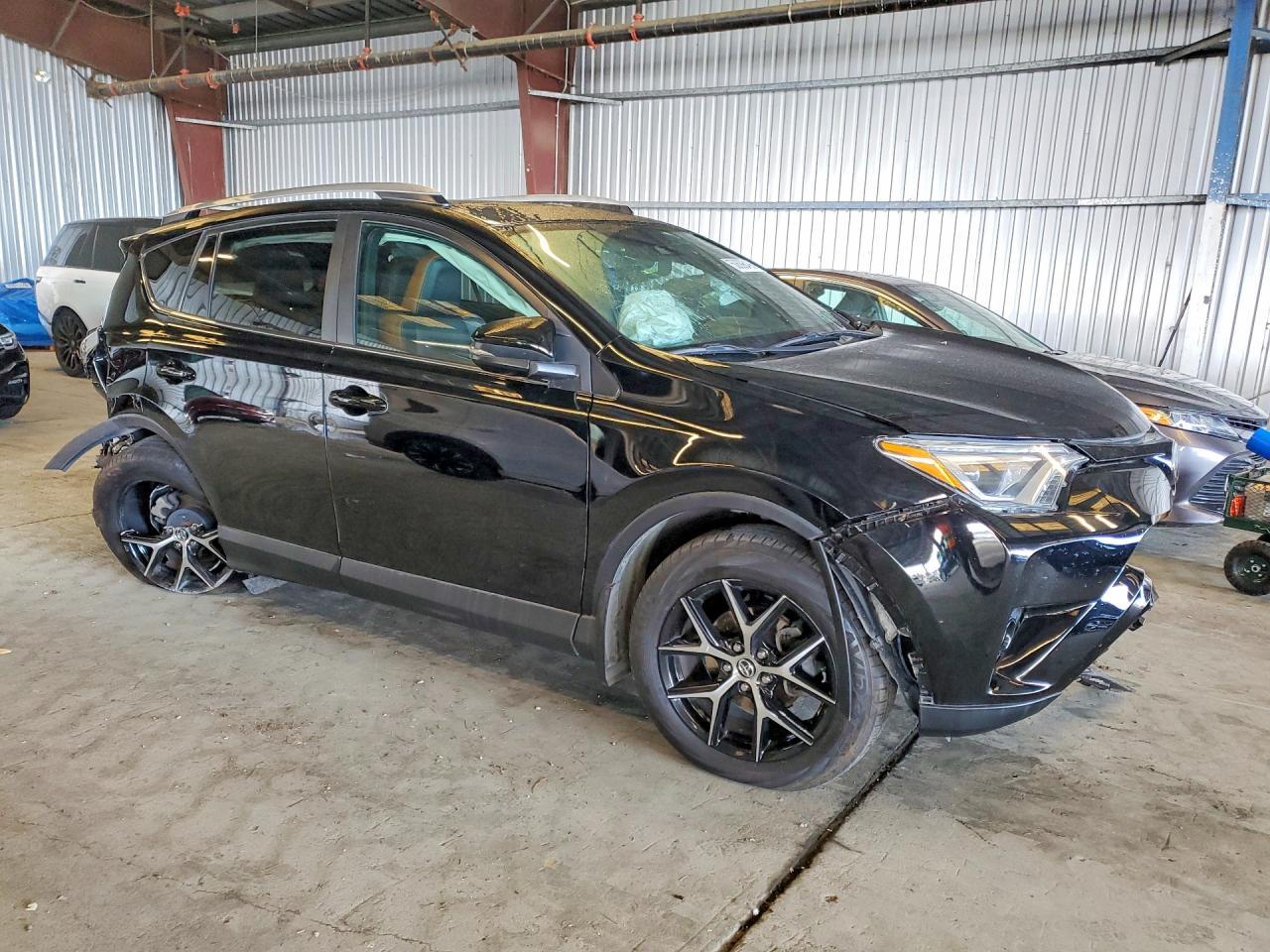 2018 Toyota Rav4 Se - Фото 4