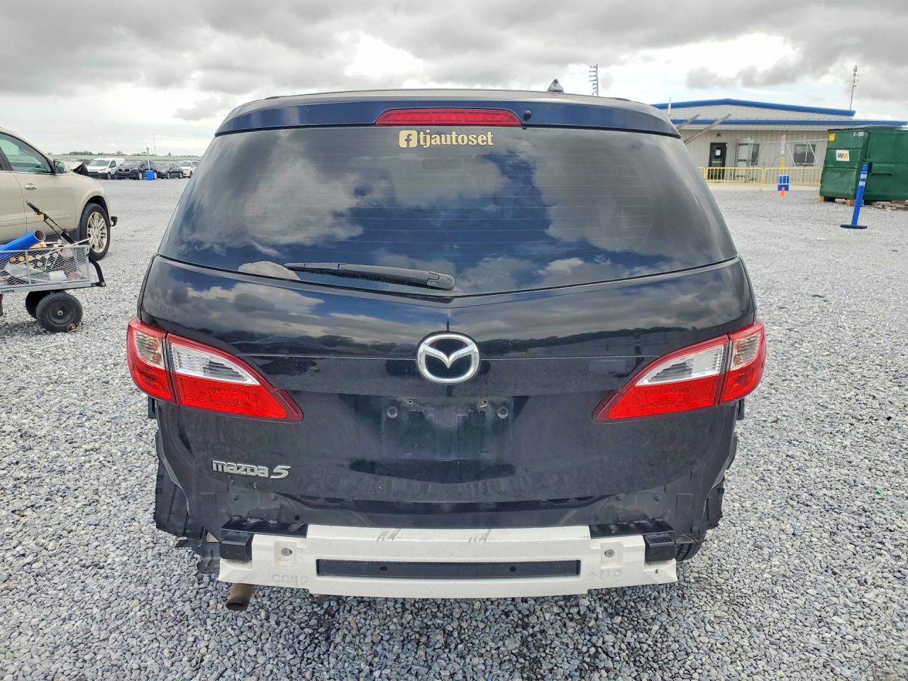 2012 Mazda 5 - Image 6