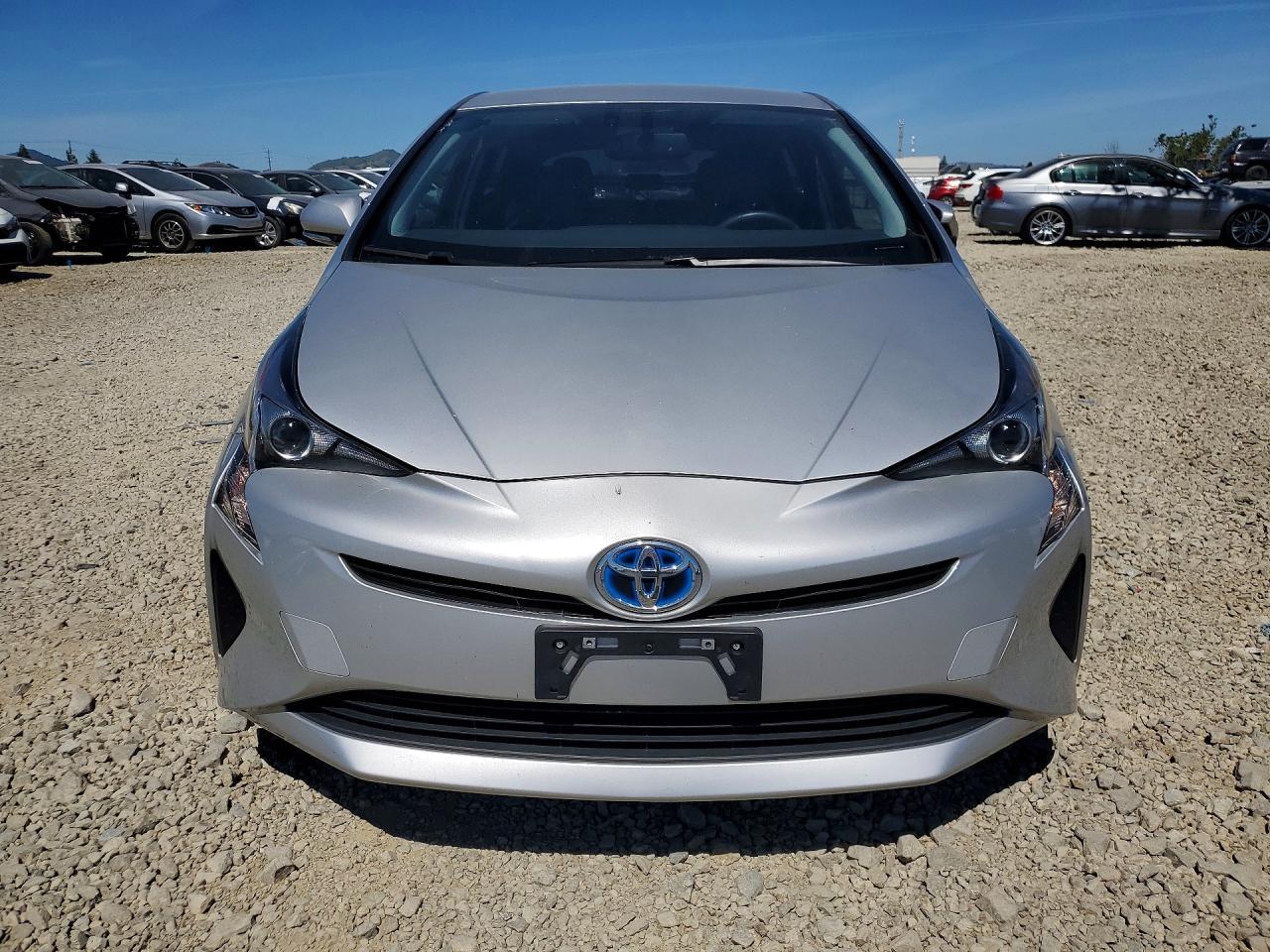 2016 Toyota Prius Four - Фото 5