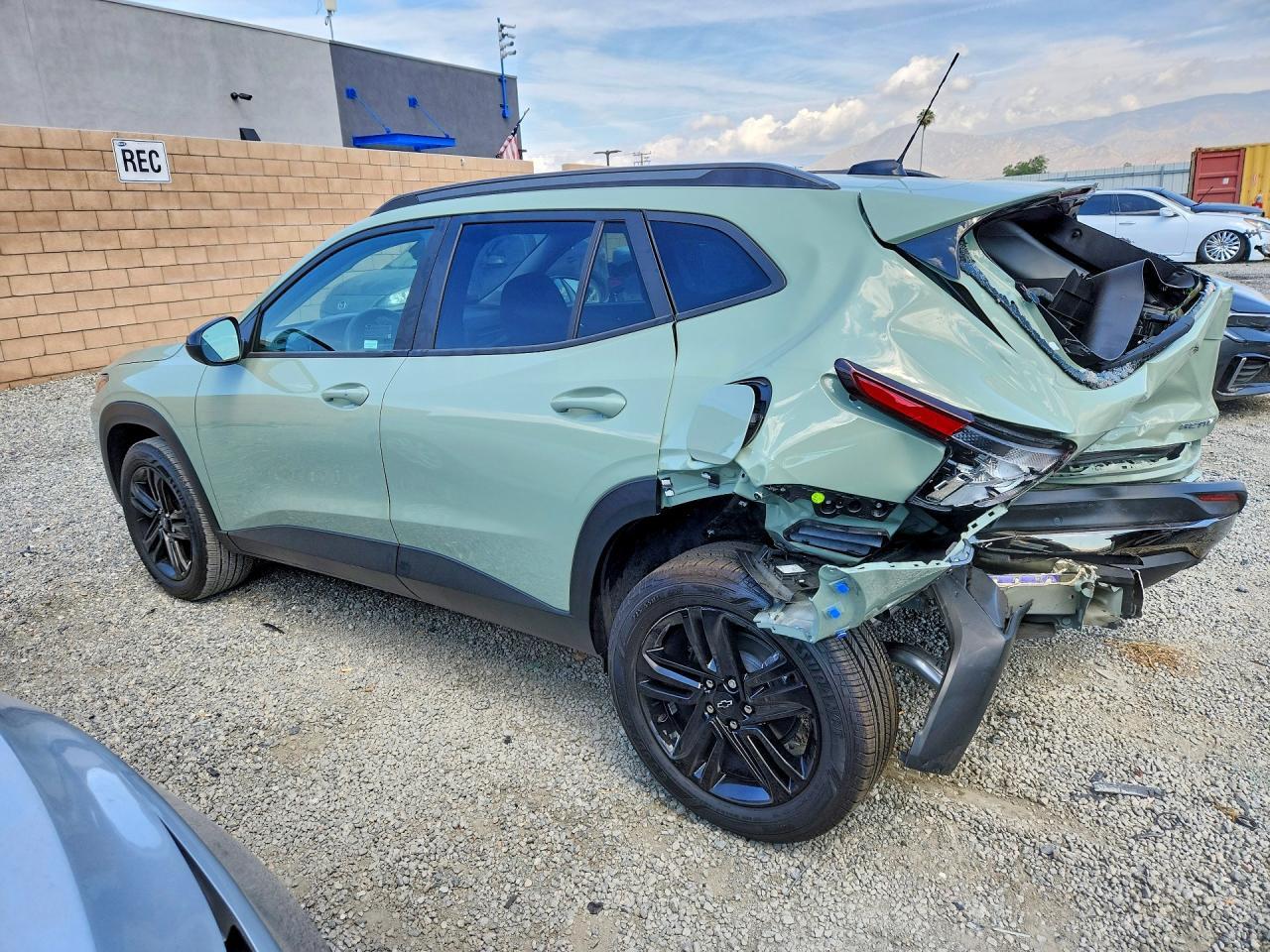2025 Chevrolet Trax Activ - Image 2