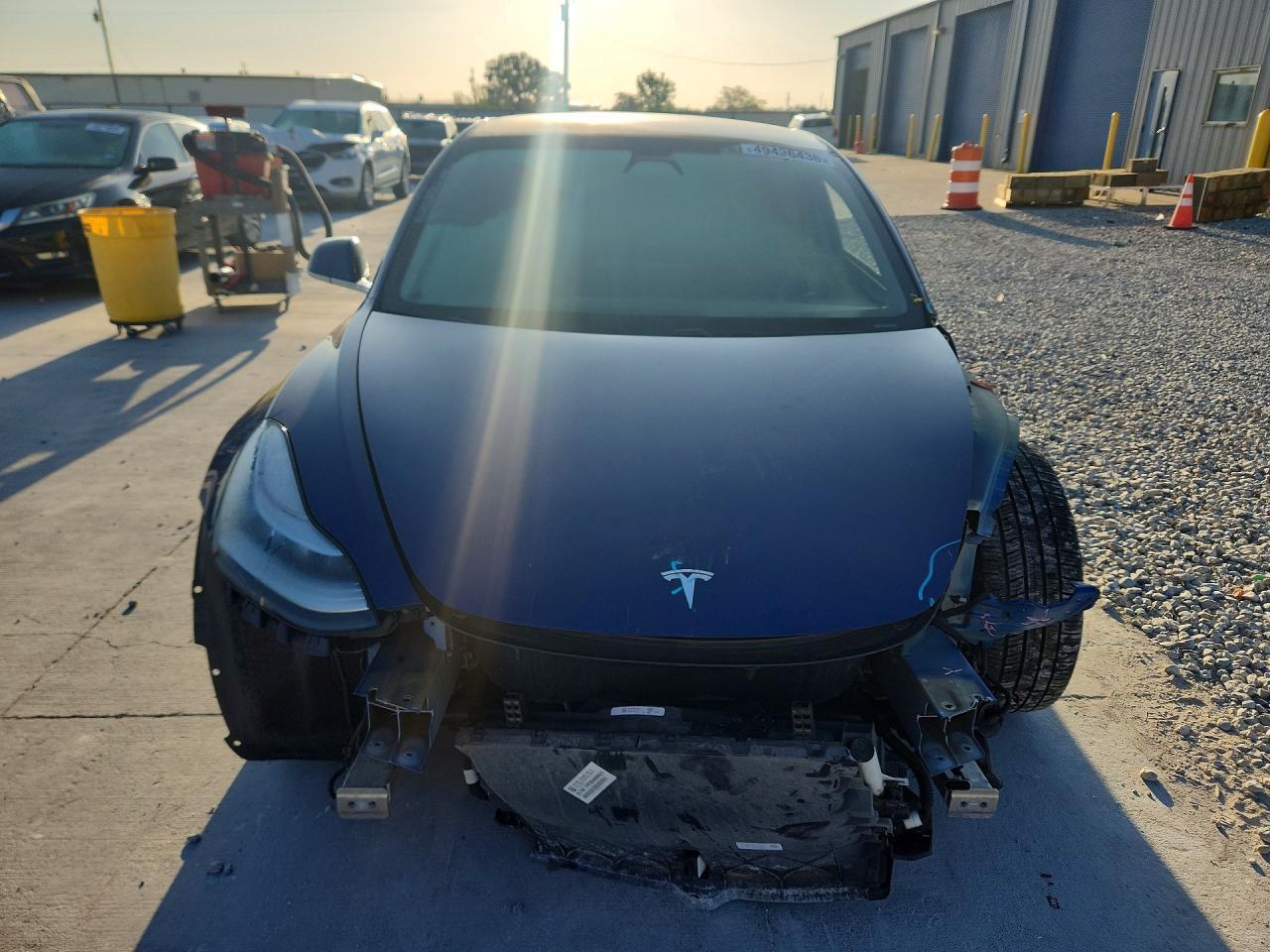 2020 Tesla Model 3 - Фото 5