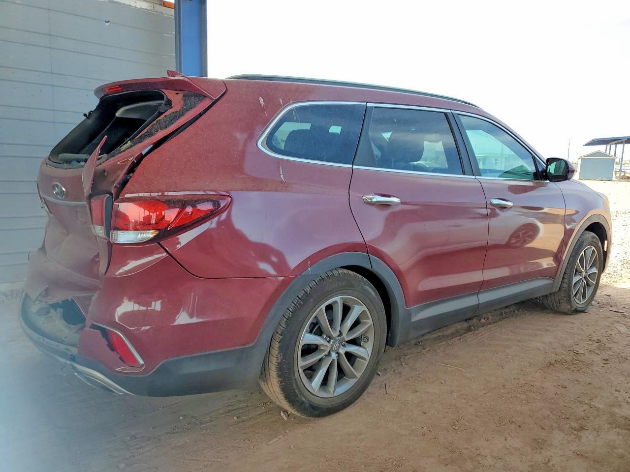 2018 Hyundai Santa Fe Se - Image 3