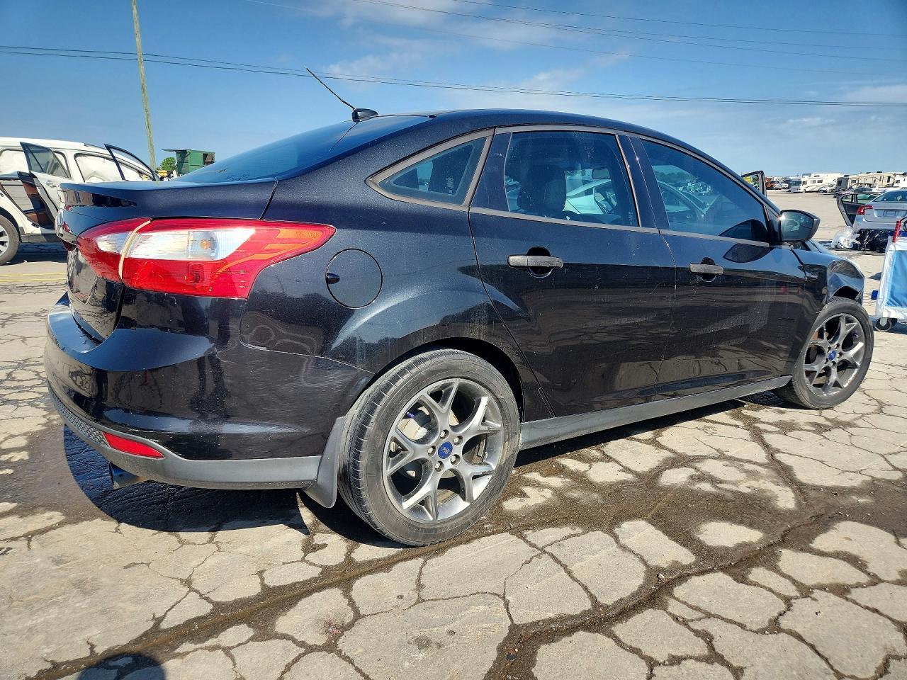 2012 Ford Focus S - Фото 3