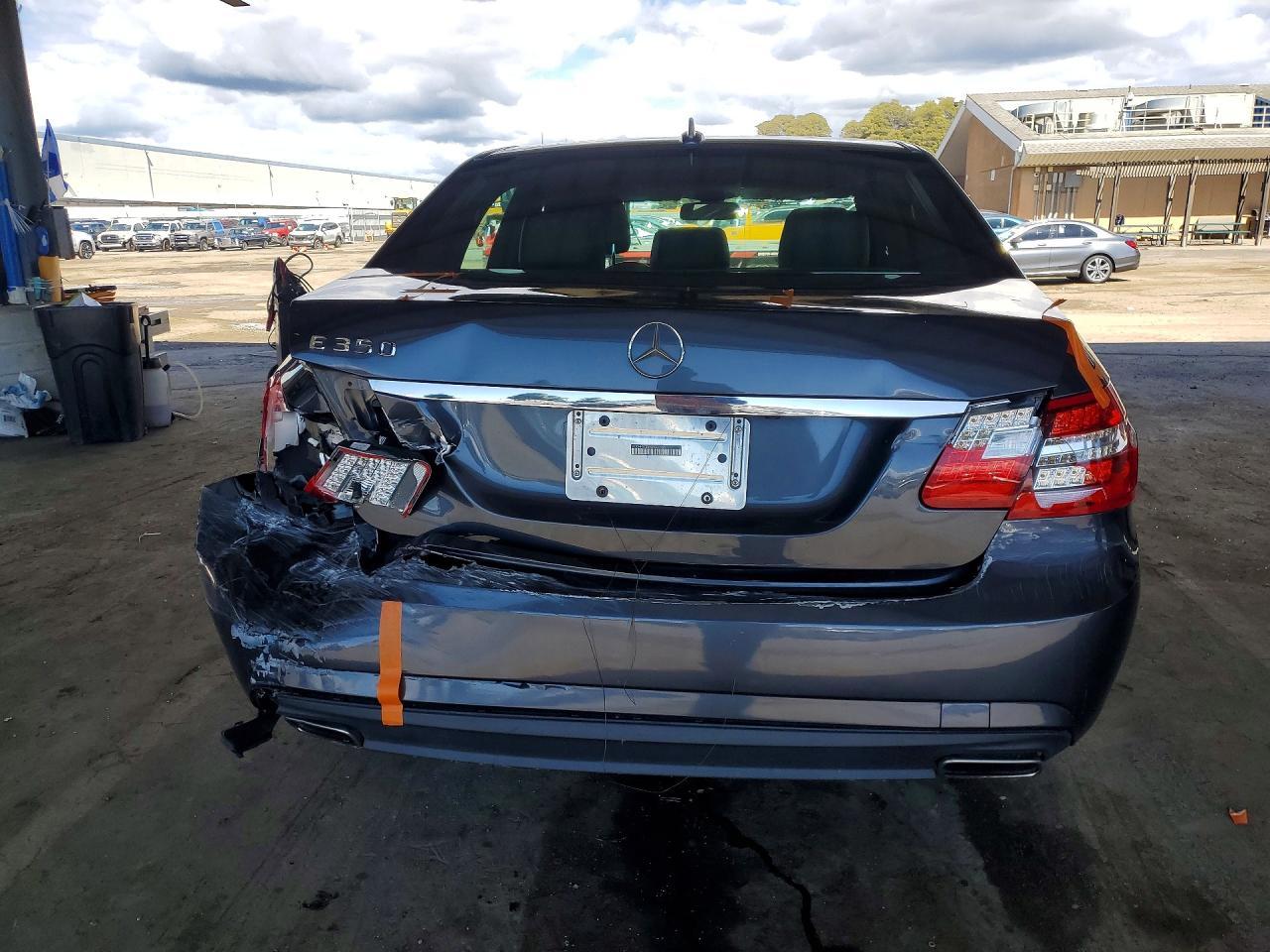 2010 Mercedes-Benz E 350 - Image 6