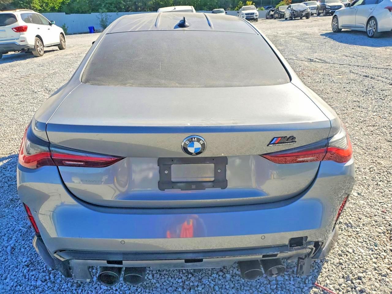 2022 BMW M4 Competition - Фото 6