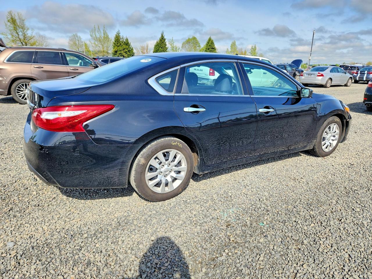 2016 Nissan Altima 2.5 S - Image 3