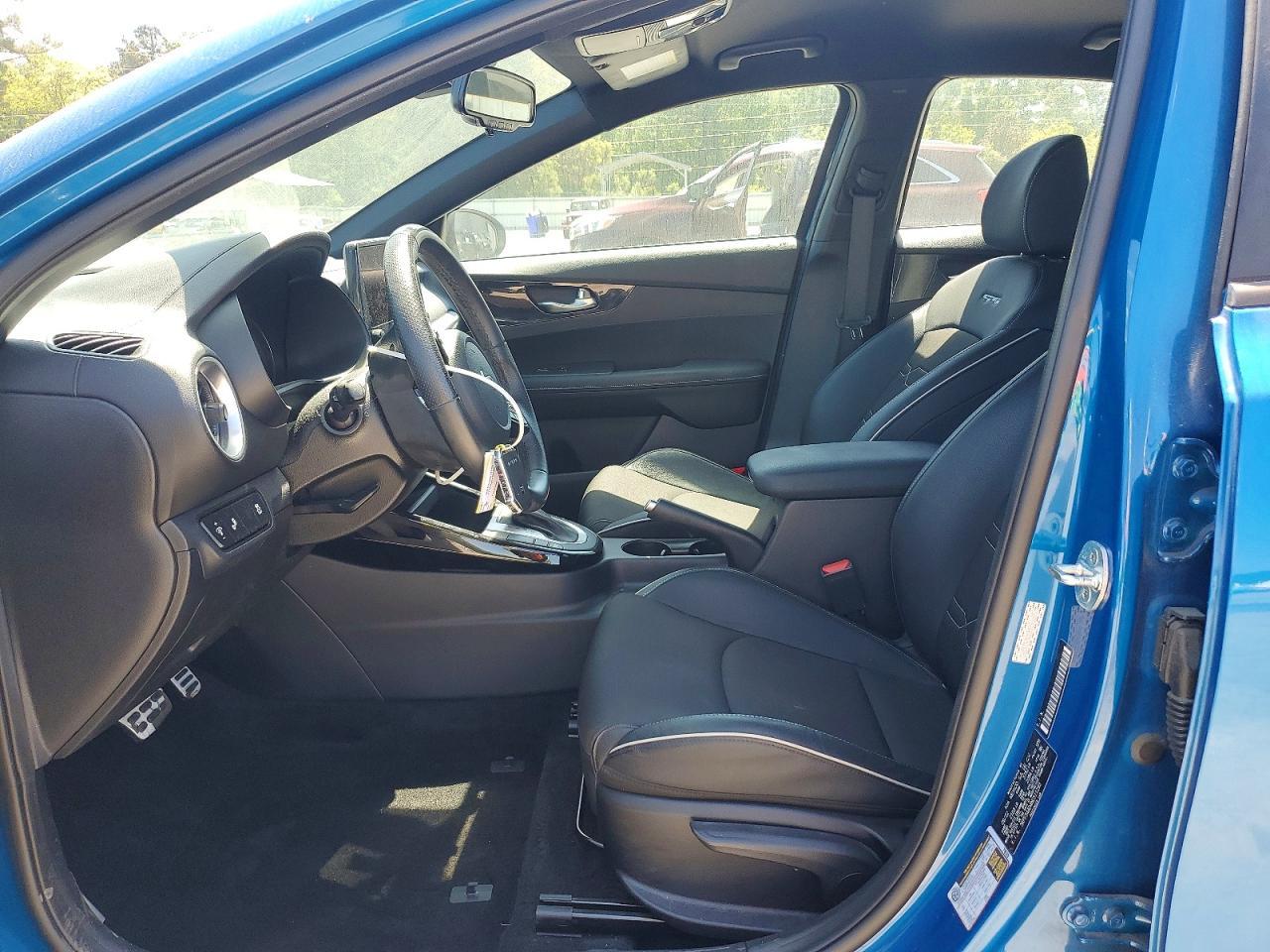 2022 Kia Forte Gt Line - Фото 7
