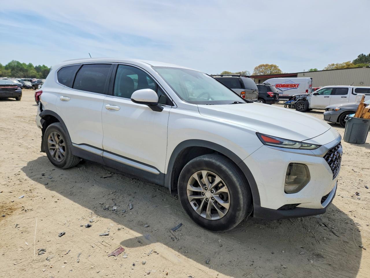 2019 Hyundai Santa Fe Se - Фото 4
