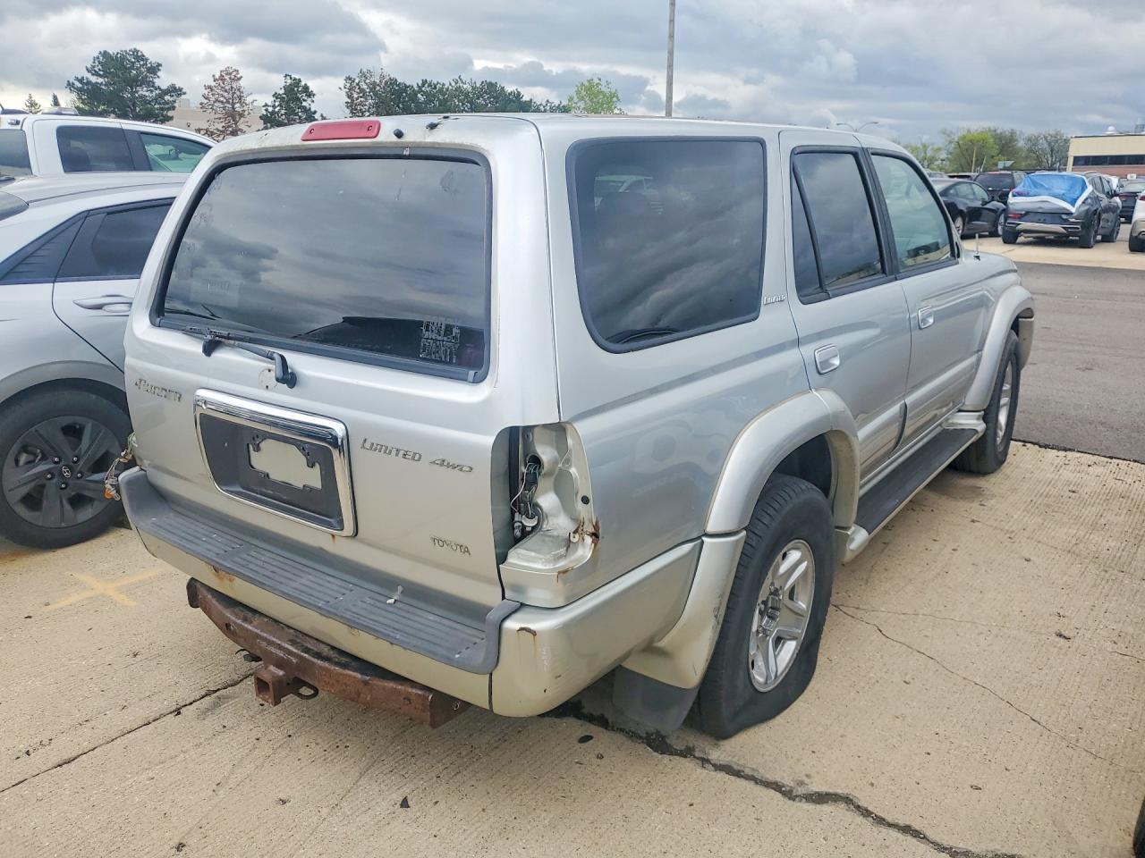 2002 Toyota 4Runner Limited - Фото 3