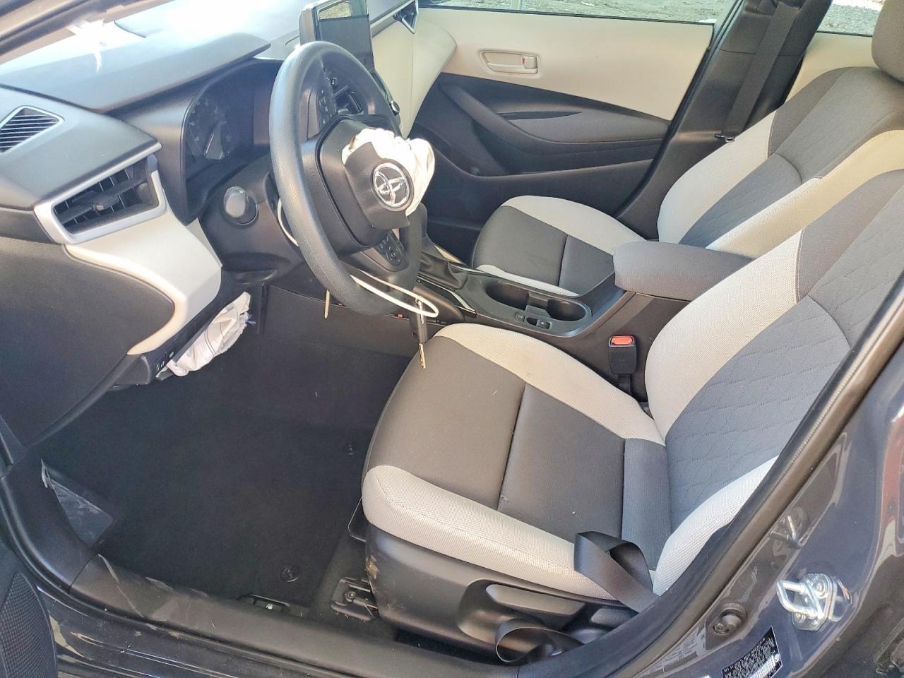 2025 Toyota Corolla Le - Фото 7